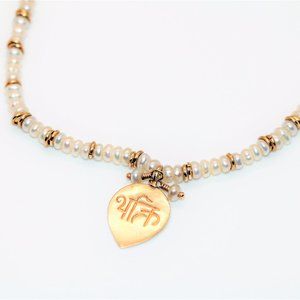 Me&Ro 10K Pearl Devotion Pendant Necklace